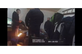 针对顾客拖欠款项一直不给你的怎样要债？